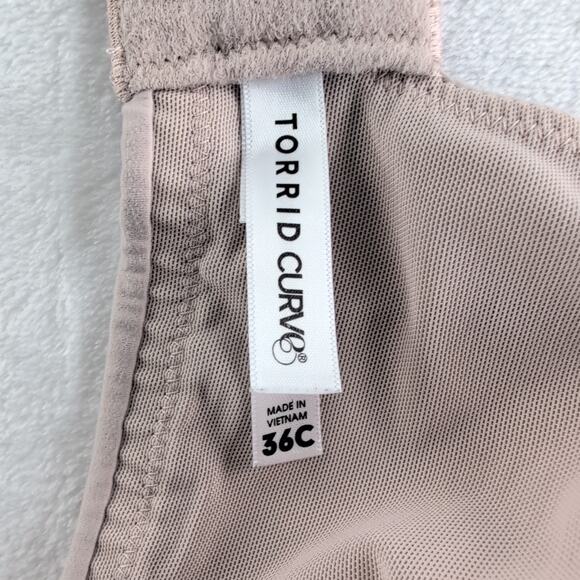 Torrid Curve Dream Wire-Free Beige Pushup Comfort Bra Size 36C - Picture 7 of 9